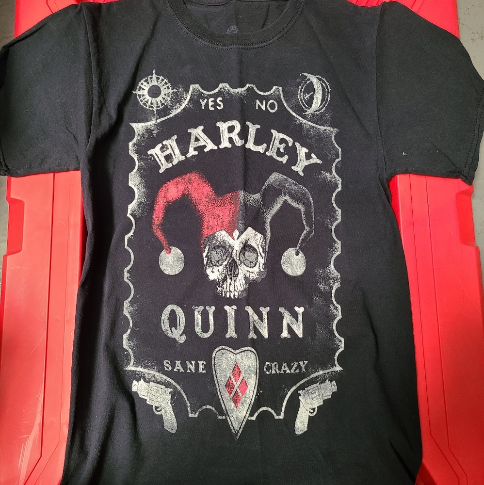 Harley Quinn unisex t-shirt